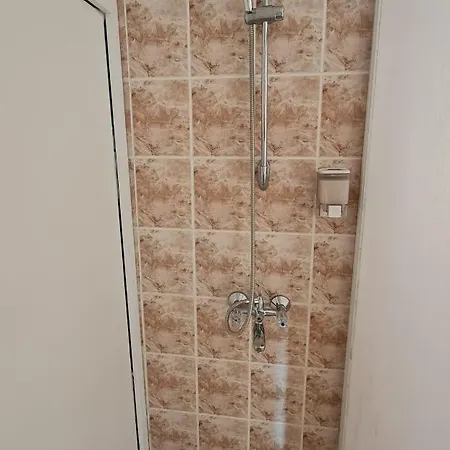 Hotel Rai *